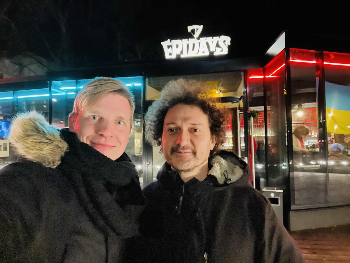 This week we had a completely spontaneous meetup with Arik Zurabian who made the point and click adventure "Dude, Where Is My Beer?" (<a href="/where_beer/">Dude, Where Is My Beer?</a>) Fun game, fun developer and fun to meet other devs like that! If anyone else is planning to visit Lithuania sometime, let us know 📷