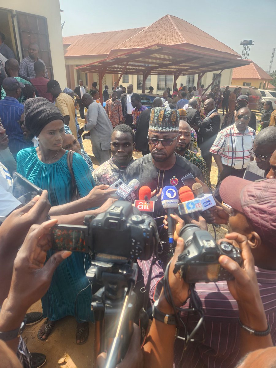 YunusaTanko's tweet photo. 20/12/2024
#FreeDeleFarotimiNow 
I consulted HE PO as the leader of the Obidient Movement. As a respecter of rule of law, due process, and order he offered to take Dele Farontimi on the bail conditions.

He thanked our courts and all concerned on this matter.

His concern is that situation be resolved to the best interest of all concerned as well as our legal system.
He extended his sincere appreciation to all concerned.