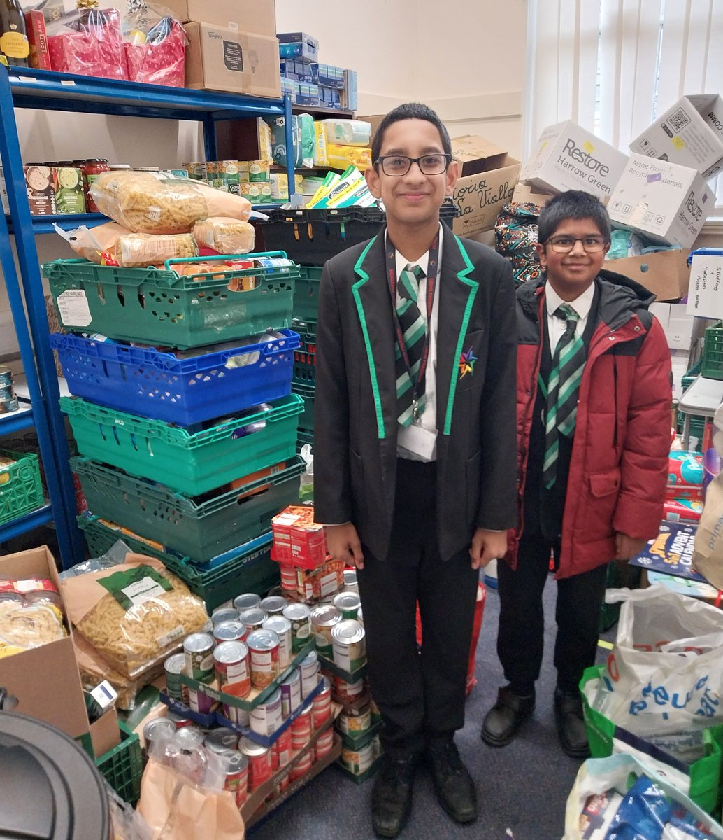 UBHS (@ubhschool) on Twitter photo During the last few weeks of term Year 7 learners raised a staggering £800 for Batley Food Bank, & whilst in Tesco buying our donations, we managed to get an additional £100 worth of supplies for <a href="/BatleyFoodBank/">Batley Food Bank</a>
Community is key. #community #BatleyBrilliance During the last few weeks of term Year 7 learners raised a staggering £800 for Batley Food Bank, & whilst in Tesco buying our donations, we managed to get an additional £100 worth of supplies for <a href="/BatleyFoodBank/">Batley Food Bank</a>
Community is key. #community #BatleyBrilliance