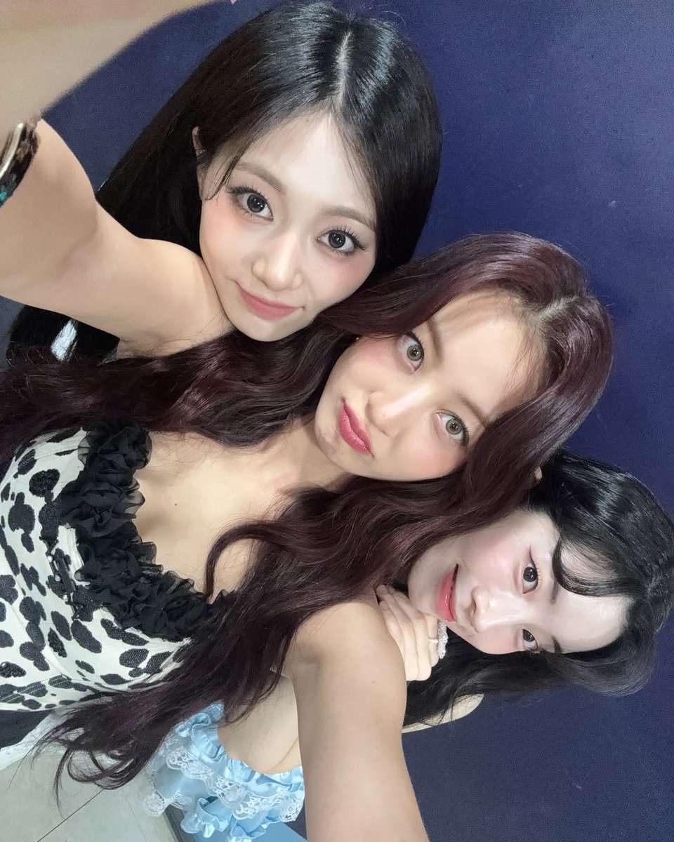 SubjectKpop's tweet photo. Jihyo's Instagram update

🖤

#TWICE #트와이스 @JYPETWICE https://t.co/Q5JDp5vNhK