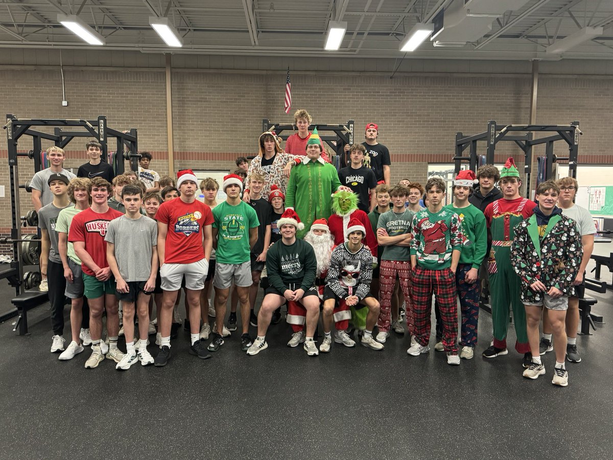 Putting in work!!! Great job lifting this semester. Happy Holidays!#StrongerTogether