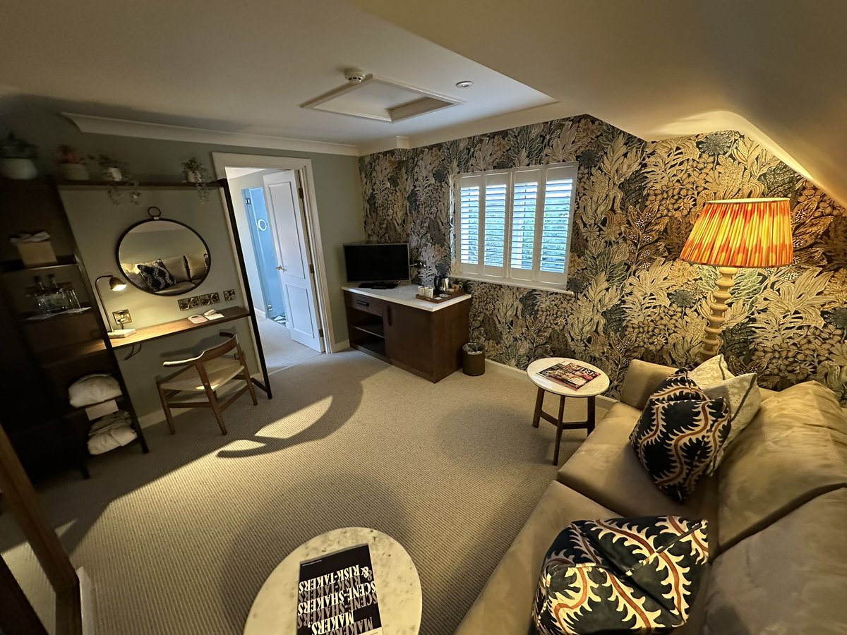 Andrew Nelson tweet media