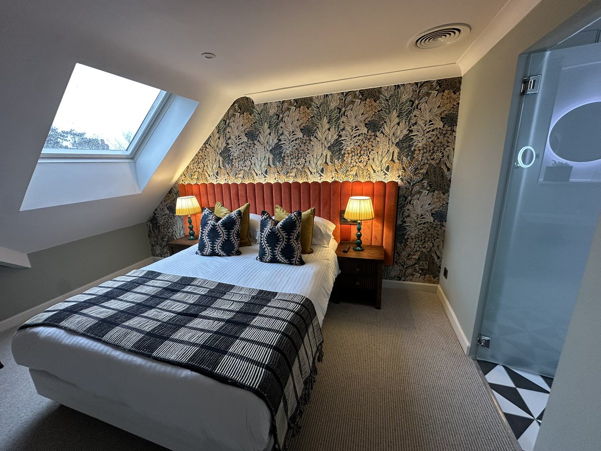 Andrew Nelson tweet media