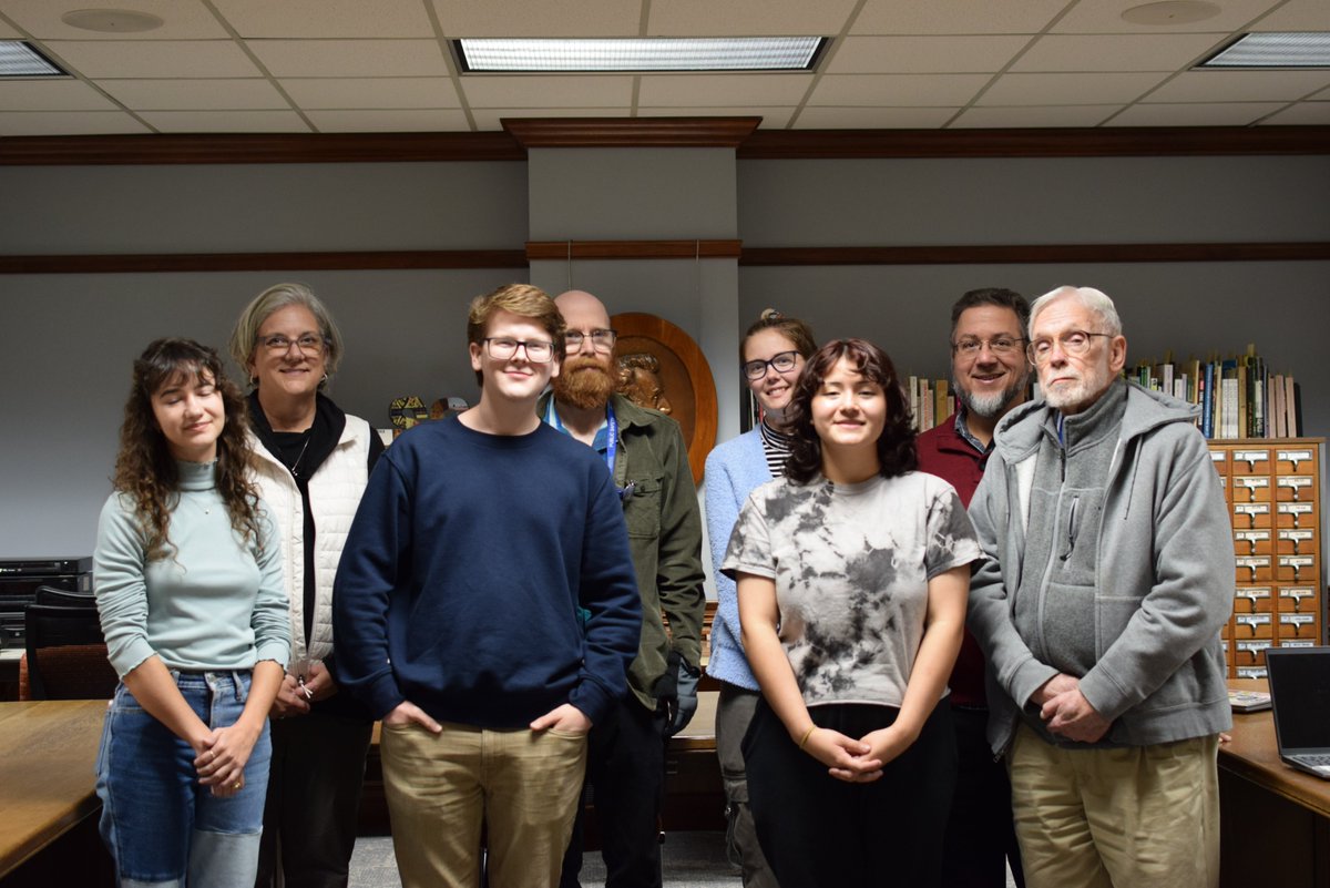 As the year comes to an end, the @BereaCollege Special Collections and Archives Team extends warm holiday greetings. Note: This is our final posting on X. We are migrating to bsky.app/profile/bereaa…. Hope to see you there, on our other social media outlets, and in person in 2025.