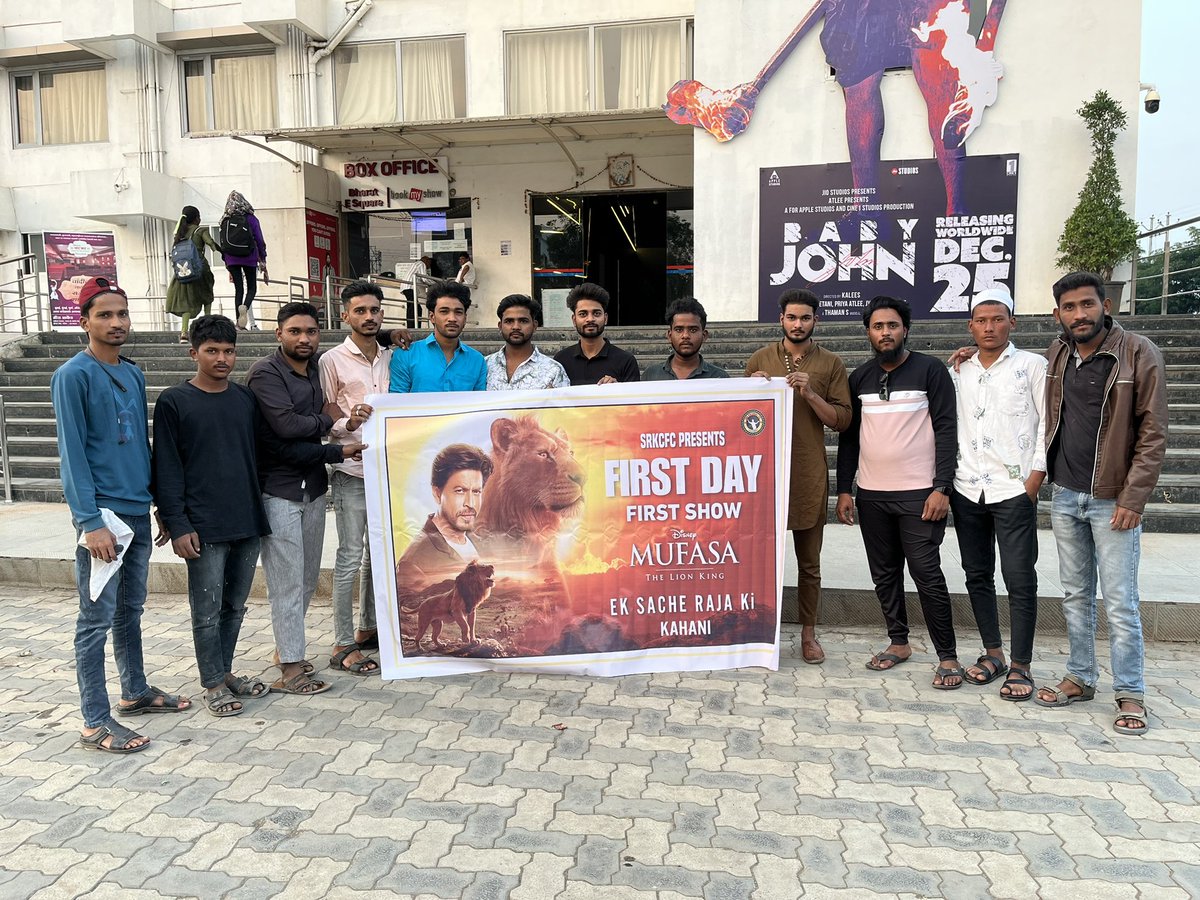 ♡♔SRKCFC♔♡™ (@srkchennaifc) on Twitter photo Pics: SRK fans from #SRKNandedCFC joined together for a memorable first day first show of #MufasaTheLionKing
#ShahRukhKhan <a href="/iamsrk/">Shah Rukh Khan</a> #AryanKhan #AbRam <a href="/DisneyStudiosIN/">Walt Disney Studios India</a>
#MufasaOnDec20th Pics: SRK fans from #SRKNandedCFC joined together for a memorable first day first show of #MufasaTheLionKing
#ShahRukhKhan <a href="/iamsrk/">Shah Rukh Khan</a> #AryanKhan #AbRam <a href="/DisneyStudiosIN/">Walt Disney Studios India</a>
#MufasaOnDec20th