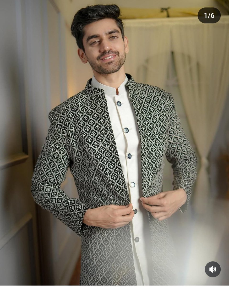 RoseGarden199's tweet photo. @ColorsTV @Avinash_galaxy How Can anyone dislike this Mishra? 🥺 #BBKingAvinash #AvinashMishra https://t.co/kSxm7rtLhv