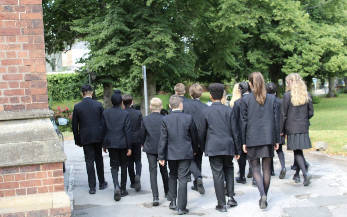 As Term 1 comes to a close, we invite you to join us in celebrating our students’ achievements for HT2. This newsletter celebrates their exceptional talents, hard work and successes. Thank you for your support! hallx.me/HT22024 #enjoyingexcellence… hallx.me/LISYv