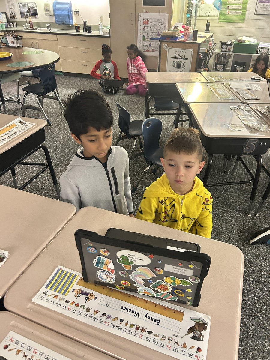 Team G Wolves tweet media