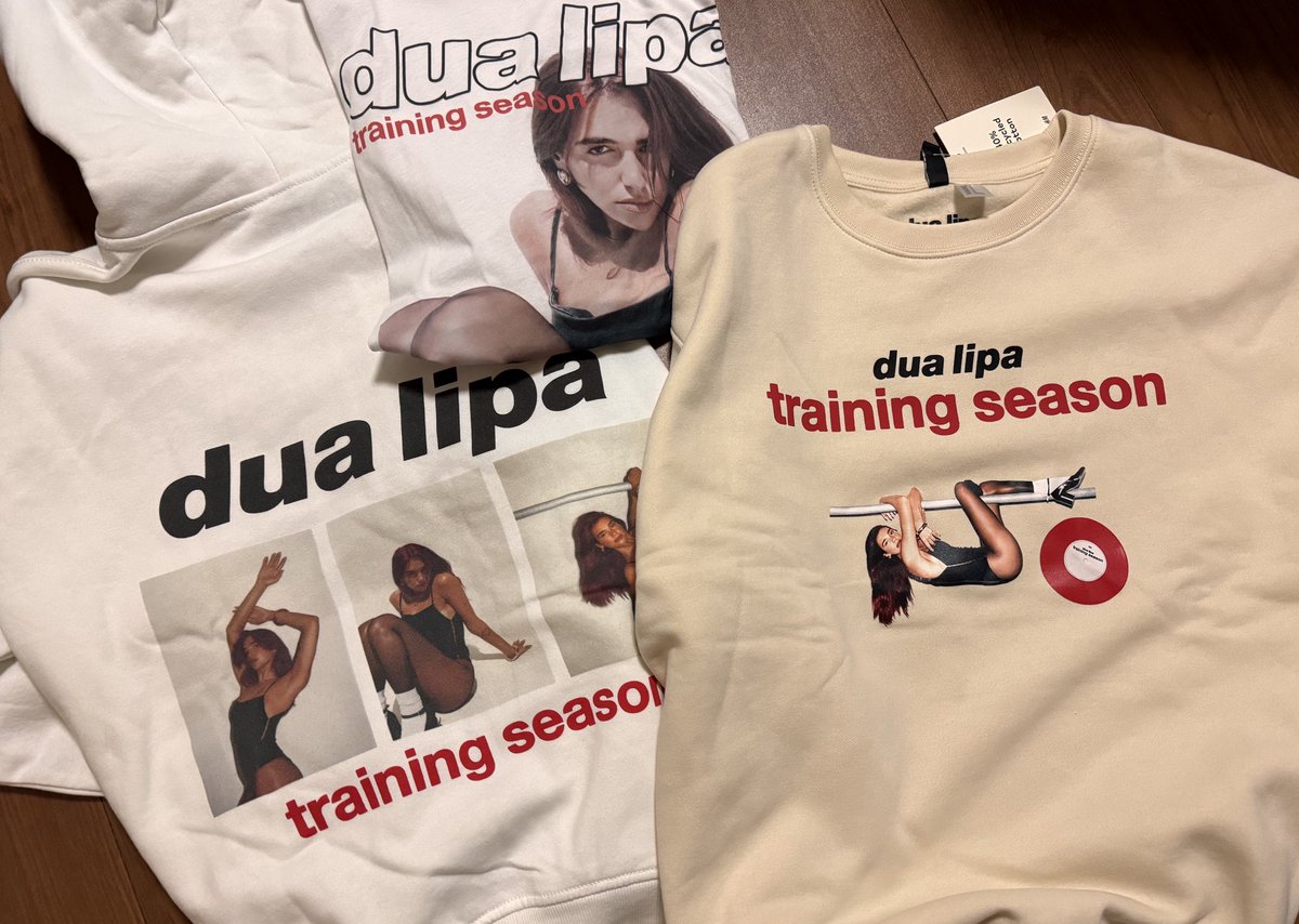 手に入れた🥹

あと嬉しい事があって
h&amp;mでduaの服見てたらカップル？の方が「あった！」みたいな感じだったのでつい「duaのファンですか！✨」(自分怖w)みたいに話しかけちゃって、、、
「Xで知って！...」みたいな出会いがあったのよ。

もしこれを見たら、ぜひフォローしたいです！