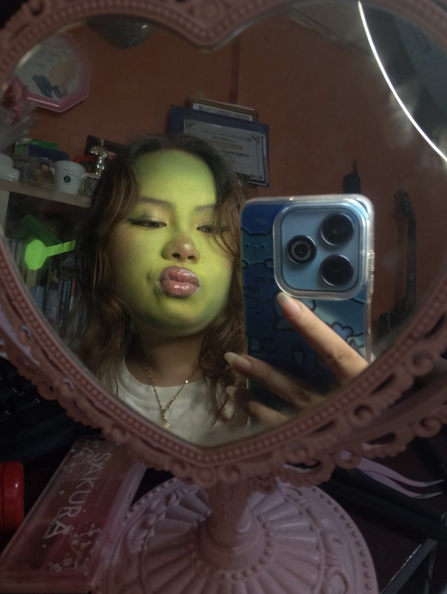 rainiedayzs's tweet photo. Somebody once told me, you'll give merits to GREEN LEAGUE 😋

Your La Guerrera, Raine from the GREEN GRYPHONS 💚🦅‼️

#SLAY💙💚❤️💛
#GAAP2024
#GAAPDreamworks https://t.co/tXGyjSb3Ok