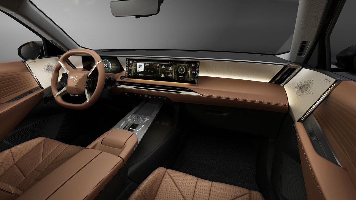 DS_Belux's tweet photo. Ervaar de stille elegantie van de DS N°8. Zijn zorgvuldig vormgegeven interieur combineert geavanceerde technologie met verfijnd design. #DSN8 #Serenity #DSautomobiles https://t.co/gM2uHhlo35