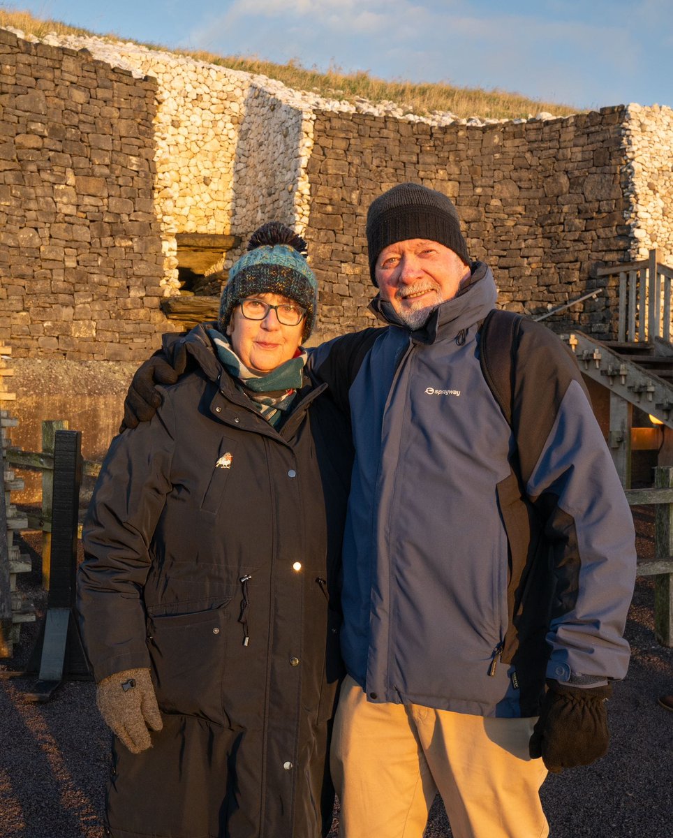 brunaboinneOPW's tweet photo. We are delighted that once again our experts Dr  Clare Tuffy and Dr Frank Prendergast will be joining us on the #Livestream at #Newgrange for the #WinterSolstice tomorrow morning at 8.40  UTC.
See the link below
https://t.co/fLejdQ0x9N
**Please accept the cookies** https://t.co/38BEaZq3XV