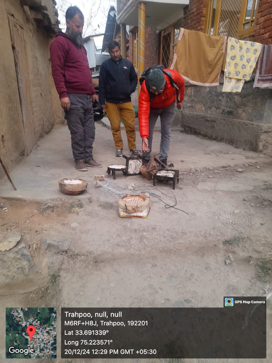 SubDivAchKPDCL's tweet image. Avoid using high-energy consuming crude heaters, as they overload the system and cause frequent power outages. Let’s conserve energy and keep the power supply stable for all. #EnergyConservation #PowerStability