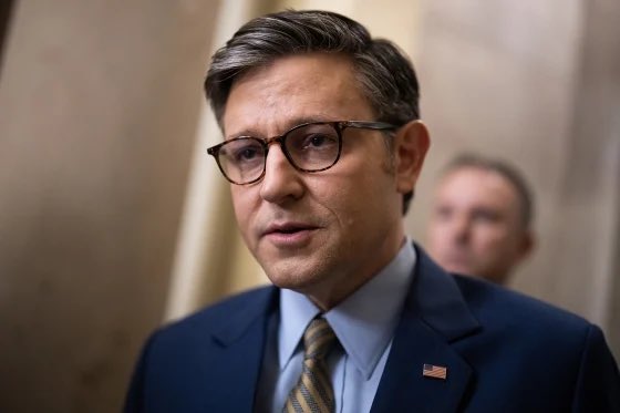 Government shutdown LIVE updates: Congress scrambles to reach spending deal before Saturday.
bsky.app/profile/msnbc.…