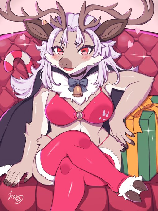 reindeer santa lady🦌🎁 