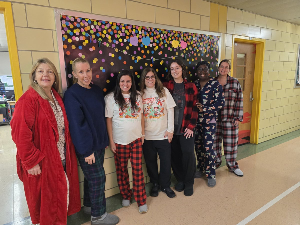 Christina Salters tweet media