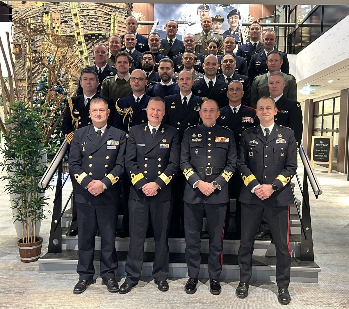 Commander Netherlands Fleet George Pastoor tweet media