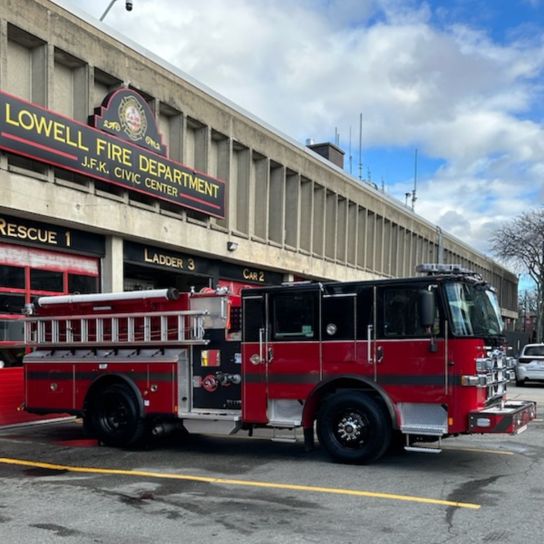 Welcome E-3! 🚨✨
The Lowell Fire Dept has taken delivery of a brand-new 2024 Pierce Enforcer. After up-fitting, this state-of-the-art apparatus will proudly serve as Engine 3, operating out of the Civic Center.