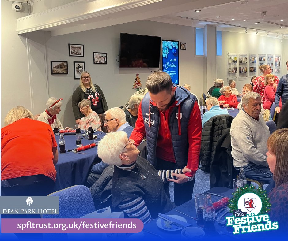 RaithRoversCF's tweet photo. Our guests have arrived and are awaiting their starters, but first they are greeted by a special visit from Raith Rovers first team star, Dylan Easton 💙

Dylan gave all our guests a warm welcome after meeting them all personally ahead of the meal 👋

In partnership with The SPFL Trust and The Dean Park Hotel
