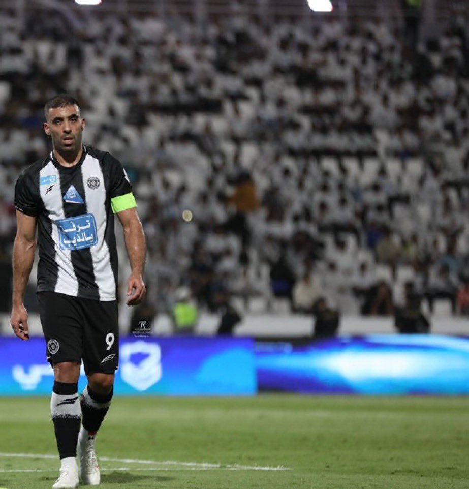عبدالرزاق حمدالله لاعب نادي #الشباب 

لجماهير الشباب، نحتاجكم، نحتاج وجودكم لدعم هذا النادي كبير ولقد أثبتنا أننا قادرين على هزيمة أي فريق لولا الحظ في بعض المباريات.

نحتاج دعمكم في الملعب وليس في المساحات، باذن الله نفرحكم هذا الموسم وسنقدم كل شيء لكم 🤍🖤