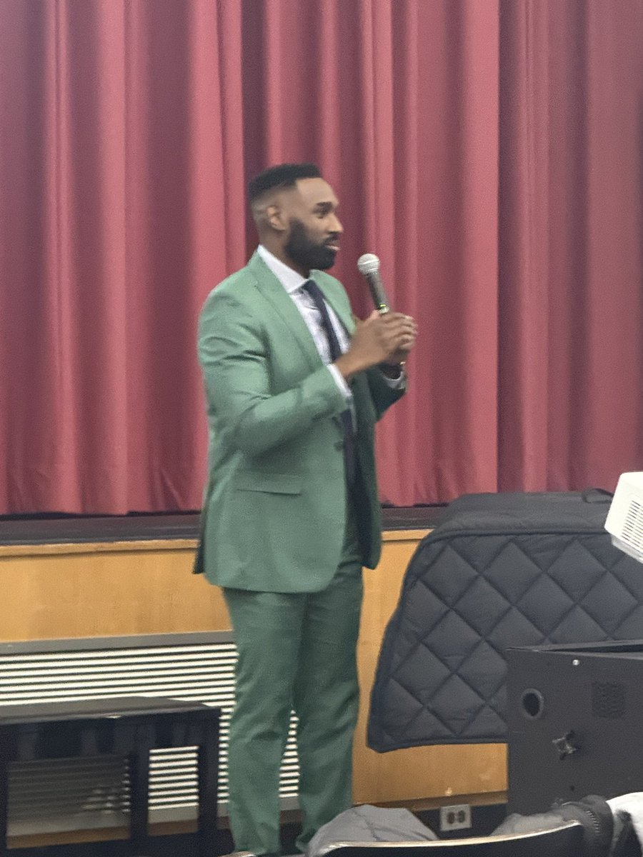 DAVID POSSNER (@david_possner) on Twitter photo Shout out to my friend and colleague <a href="/AndreDHarrison/">Andre D. Harrison</a> , the MBK mentors, and students from across the Island for a great MBK event. Shout out to my boss, <a href="/DocPalton/">Doc Palton</a> , for the energy, positivity and encouragement! MBK all day! #togetherisbetter
Thanks <a href="/IS75Paulo/">IS 75</a> for hosting! Shout out to my friend and colleague <a href="/AndreDHarrison/">Andre D. Harrison</a> , the MBK mentors, and students from across the Island for a great MBK event. Shout out to my boss, <a href="/DocPalton/">Doc Palton</a> , for the energy, positivity and encouragement! MBK all day! #togetherisbetter
Thanks <a href="/IS75Paulo/">IS 75</a> for hosting!