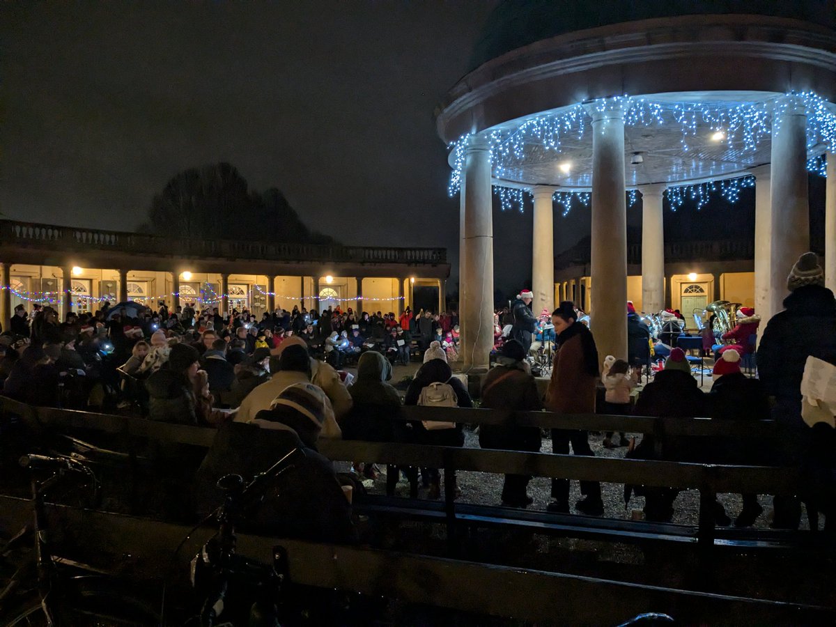 Eaton Park sing along in full swing! Here until 7.15 tonight+ Festive delights from Eaton Park Café!