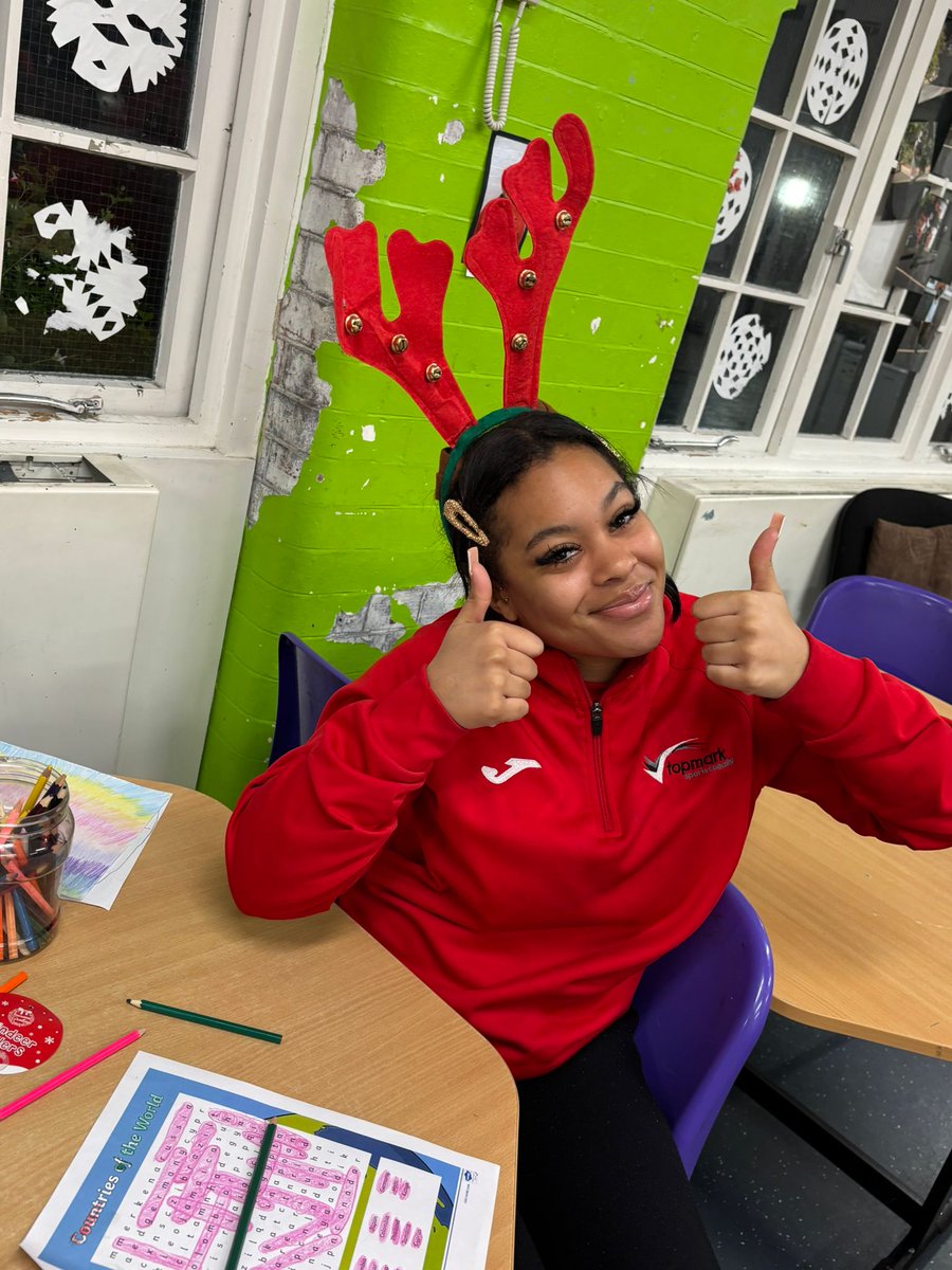 TopmarkSports's tweet image. 🎅🎄We are in the Christmas spirit at @TopmarkSports!