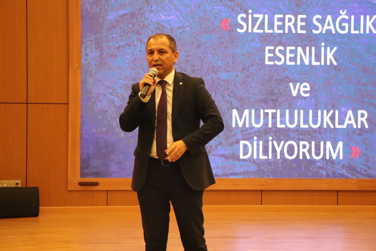 kmarasilmem's tweet photo. 📌 İl Milli Eğitim Müdürümüz Erhan Baydur, Göksun İlçe Milli Eğitim Müdürümüz Şeref Yiğit Akpınar ile birlikte Göksun ilçe ziyareti kapsamında kurum yöneticileri ve öğretmenler ile bir araya geldi. https://t.co/n5GBg8SuaH
