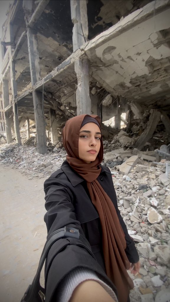 Extremely tired, If u see this post ..

spread it comment 🍉🇵🇸 or even a dot .