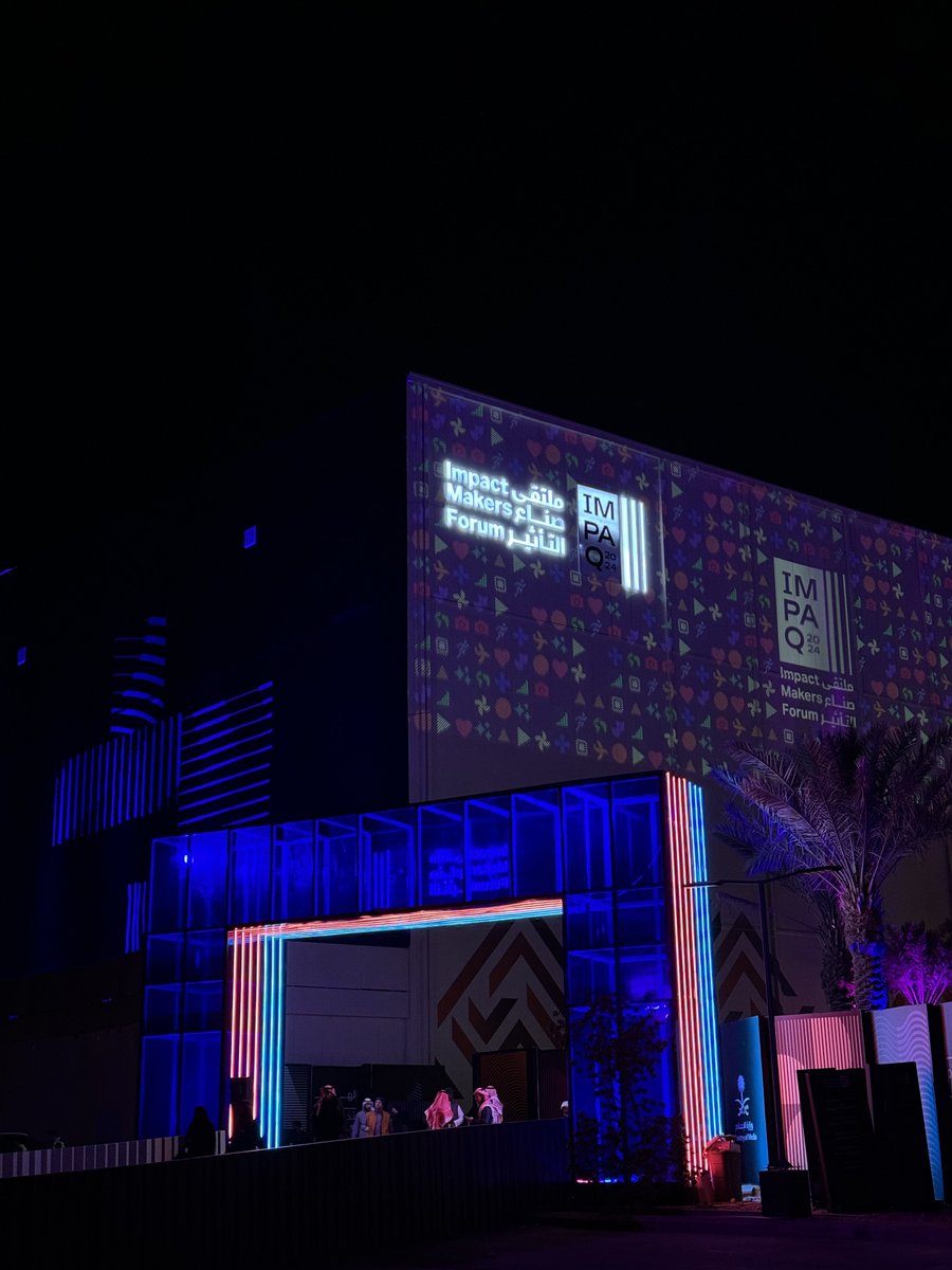 m_xrays's tweet image. #ملتقى_صناع_التأثير 
من اجمل الفعاليات اللي حضرتها 🤩

يخليك تطالع كل شيء بمنظور مختلف
الابداع اللي فيه مختلف تماماً 👏✨