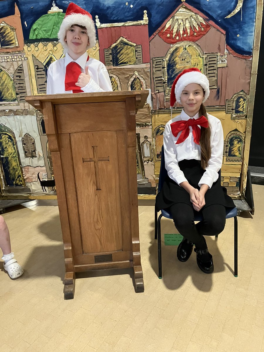 Maybury_School's tweet photo. On Thursday it was the turn of our Year 4, Year 5 and Year 6 children to perform their Christmas nativity ‘Children of the World’. They were fabulous! @HumberEdTrust https://t.co/kqcBcDVQwl