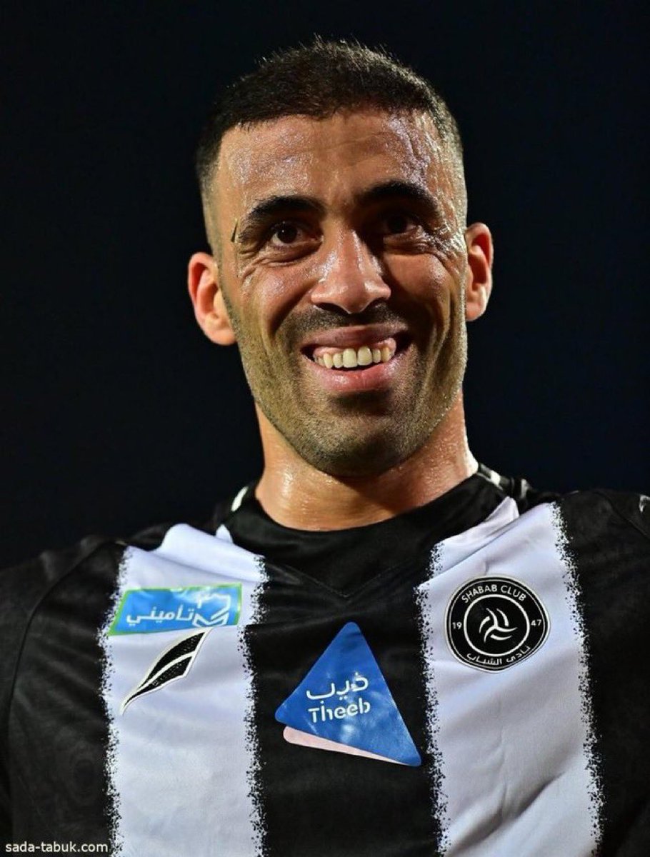 عبدالرزاق حمدالله لاعب نادي #الشباب 

الامير عبدالرحمن بن تركي رجل فاهم في كرة القدم وهو من جلبني للشباب وانا اوعده اني ببذل قصارى جهدي 

الامير عبدالرحمن بن تركي اب للنادي 🖤🤍