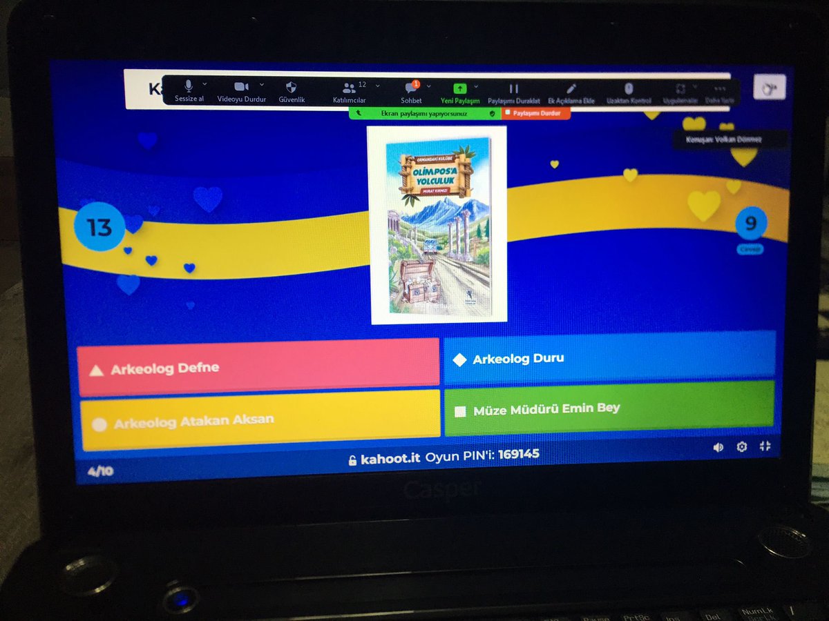 Aralık ayı okuma kitabımız olan Olimpos’a Yolculuk kitabının kahoot yarışması yapıldı. Kıyasıya rekabete sahne olan yarışmada; 
 Metehan Atabeyoğlu 1. 
 Nisa Duru Çilesiz 2.
 Yunus Emre Tığlı 3. oldu. Öğrencilerimizi tebrik ediyoruz.