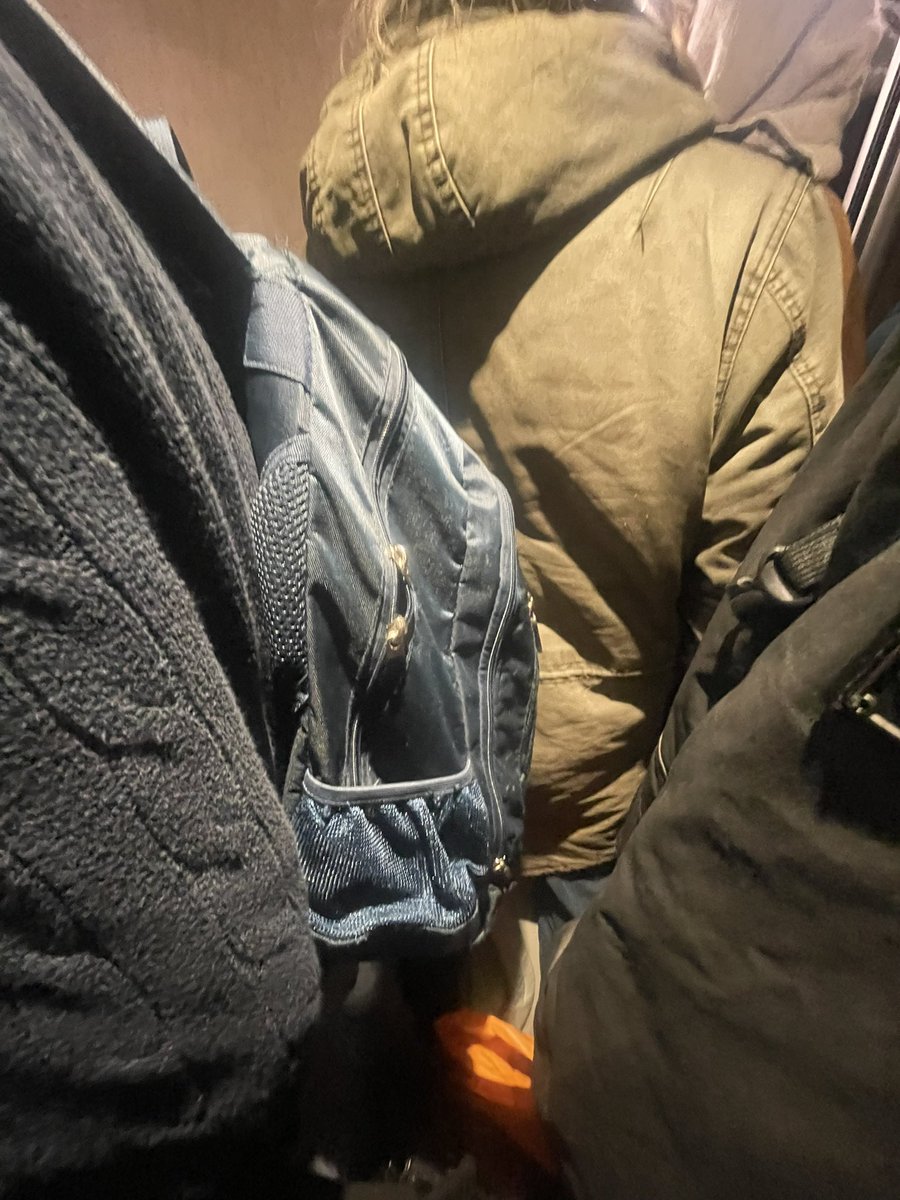 SamPhillips33's tweet photo. @Runway1230 @GWRHelp I’m sure each and every one of these ‘standing passengers’ would feel the same way. https://t.co/MzviBbqcLK