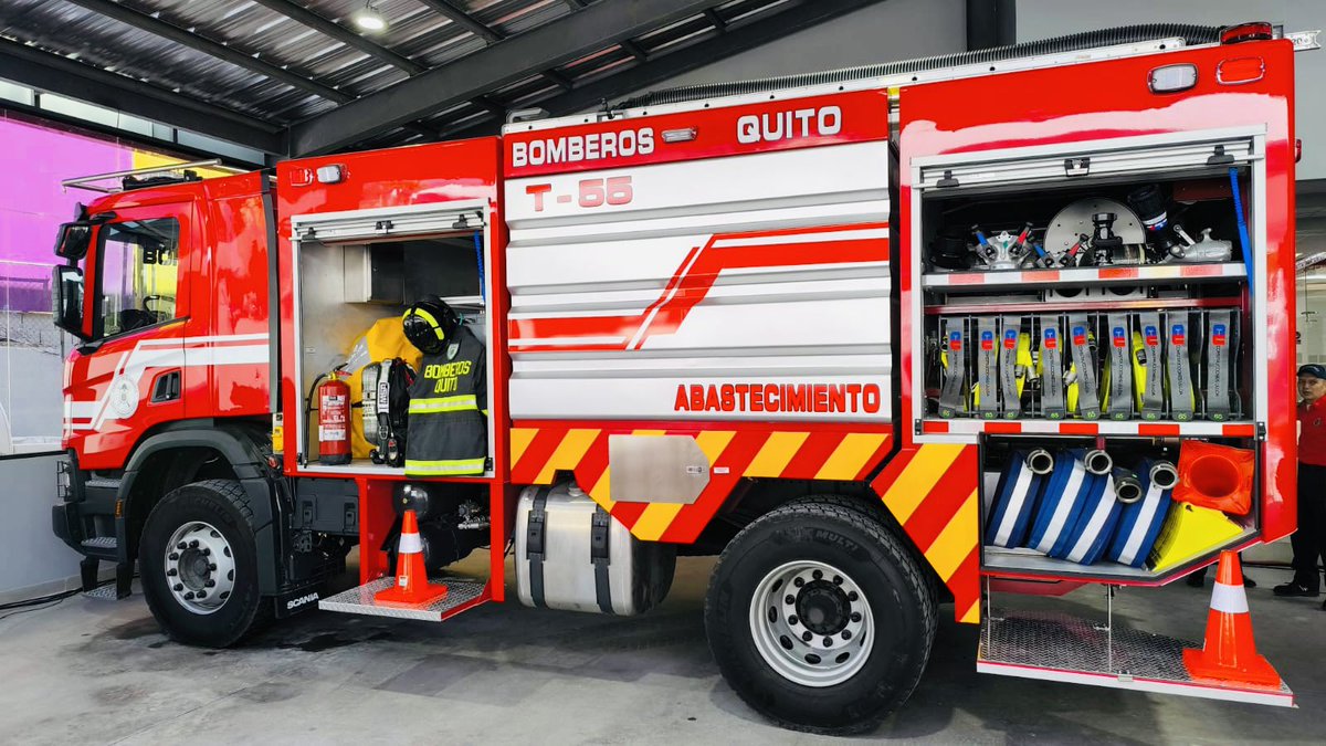 Un nuevo objetivo plasmado en realidad, hoy inauguramos nuestra Estación No. 26 “El Pinar”, un nuevo espacio para servir con rapidez y calidad, disminuyendo nuestros tiempos de respuesta y abarcando más sectores de la ciudad.

Además, sumamos 19 vehículos contra incendios. ⬇️