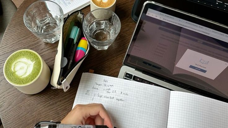 pilatesgirly's tweet image. working out, eating well, studying hard, sleeping badly