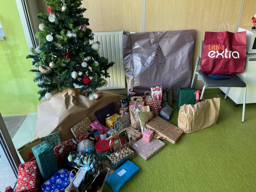 Geneviève HéryArnaud tweet media