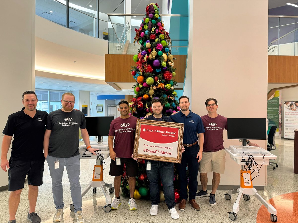 Gamers Outreach (@gamersoutreach) on Twitter photo 'Tis the season of giving and that's just what the @christianbros team did for <a href="/TexasChildrens/">Texas Children's</a> Hospital - West Campus with two new GO Karts!
"We got to spend time with the staff and were taken on a tour of the hospital. They could not stop talking about how much these game carts 'Tis the season of giving and that's just what the @christianbros team did for <a href="/TexasChildrens/">Texas Children's</a> Hospital - West Campus with two new GO Karts!
"We got to spend time with the staff and were taken on a tour of the hospital. They could not stop talking about how much these game carts