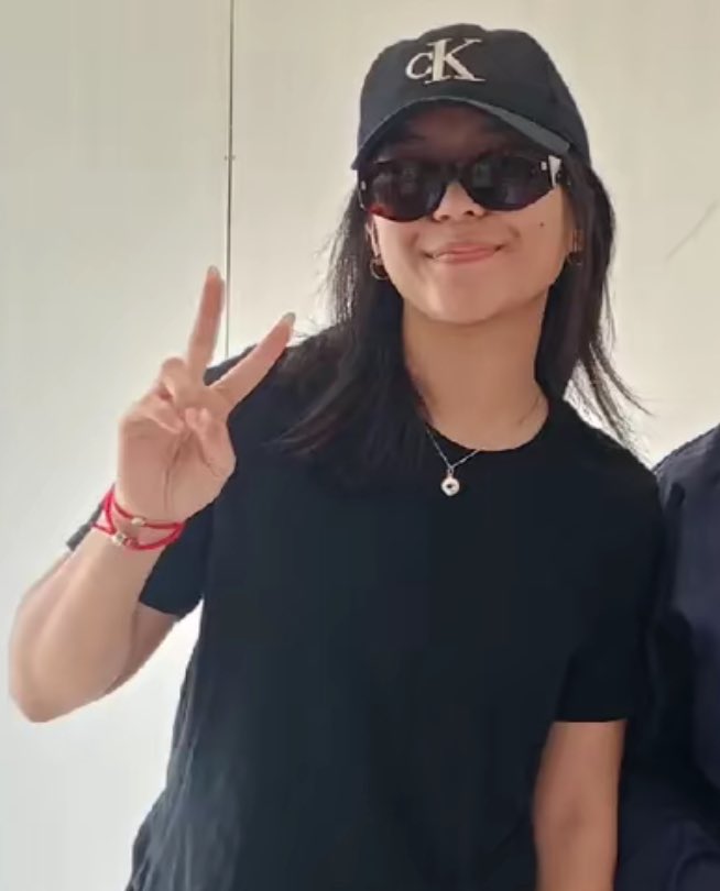 rainahpogi's tweet photo. https://t.co/GAj3cWgiQ8