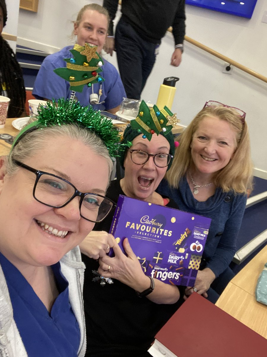 Green team won the Grand round Christmas quiz!
Happy Christmas all 🎄🎄🎄☃️☃️
@ElizabethFitzh4 <a href="/DrHelenWilkins/">Helen Wilkins</a>