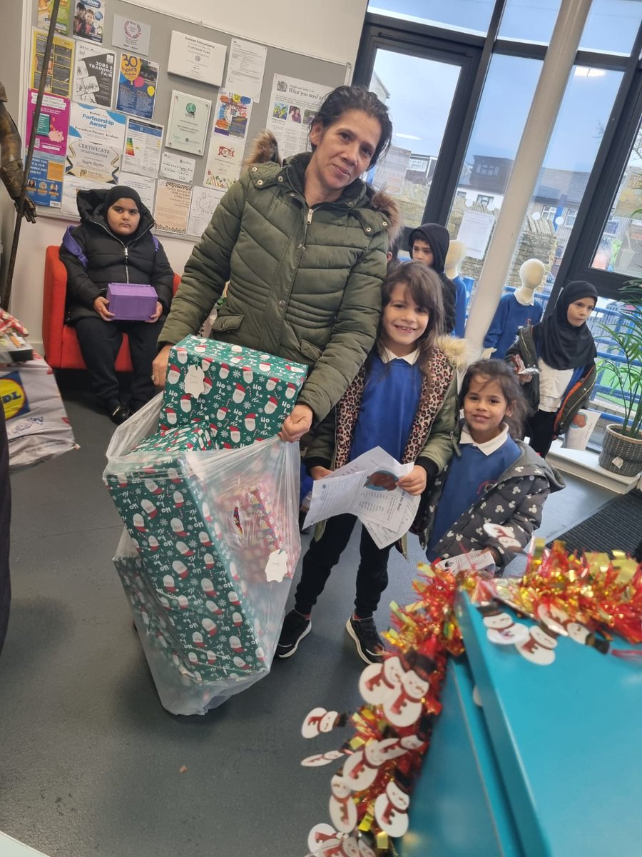 Iram Riaz tweet media