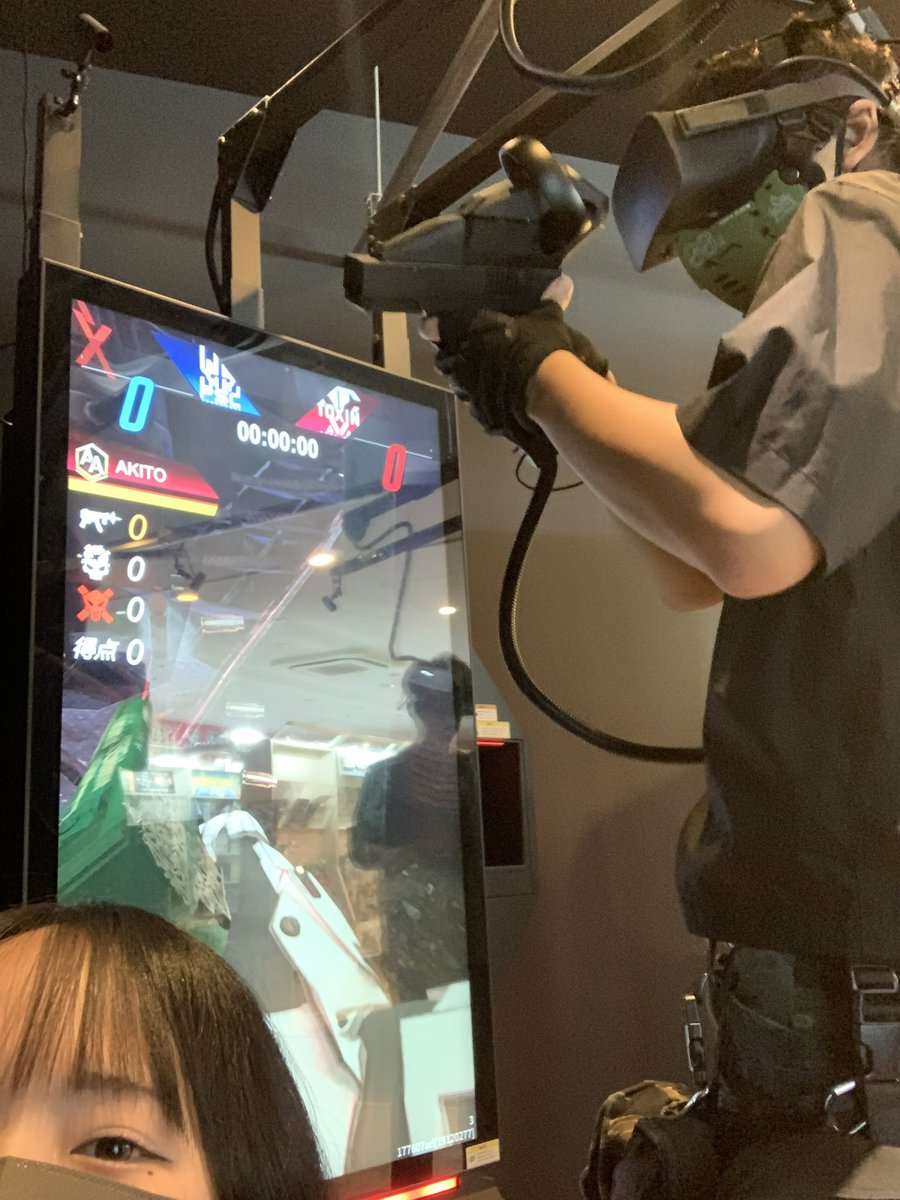 MASKEDGUNNER's tweet image. 誕生日だ……

この身体が生まれて…人間換算で確か31歳ほどだったはず……

今年もいろいろなことがあった…本当に……
#VARBOX も…そのほかのことも……

手に入れた力と共に…俺はこれからも撃ち続ける…無論…テンションはフルオートでな……