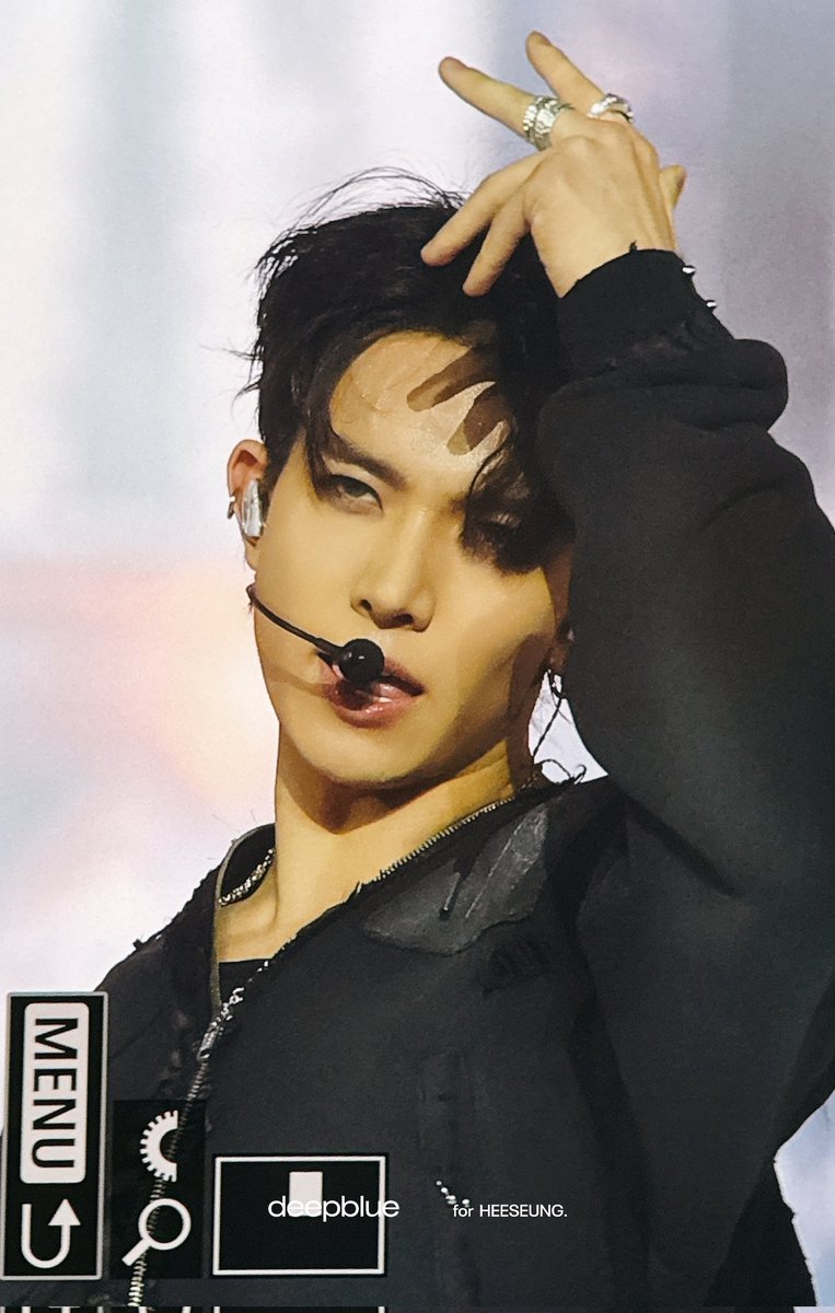 deepblue__hs's tweet photo. 241220 KBS 가요대축제

#희승 #HEESEUNG #엔하이픈 #ENHYPEN https://t.co/F2miI55NAh