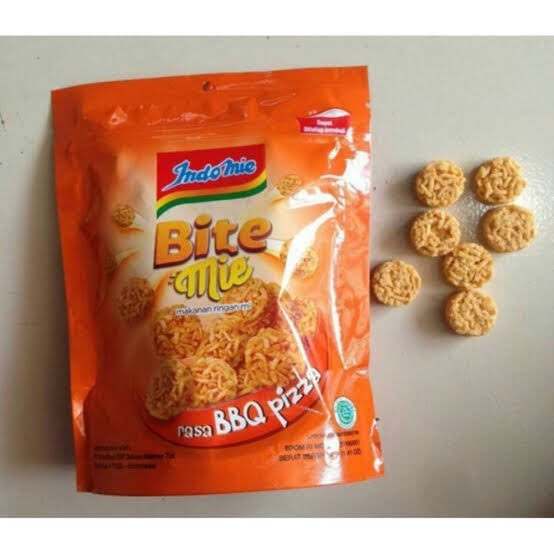 ngabhao's tweet photo. @convomf Plis dulu pernah beli makanan yang bentukannya kaya gini tapi rasanya tuh manis, packagingnya panjang isinya 4-5 biji gitu. Dulu tiap mama belanja bulanan suka beli karena enak banget apalagi yang rasa coklat, sekarang mau nyari bingung karena ga tau namanya 😭😭 https://t.co/g2KEtvfJdV