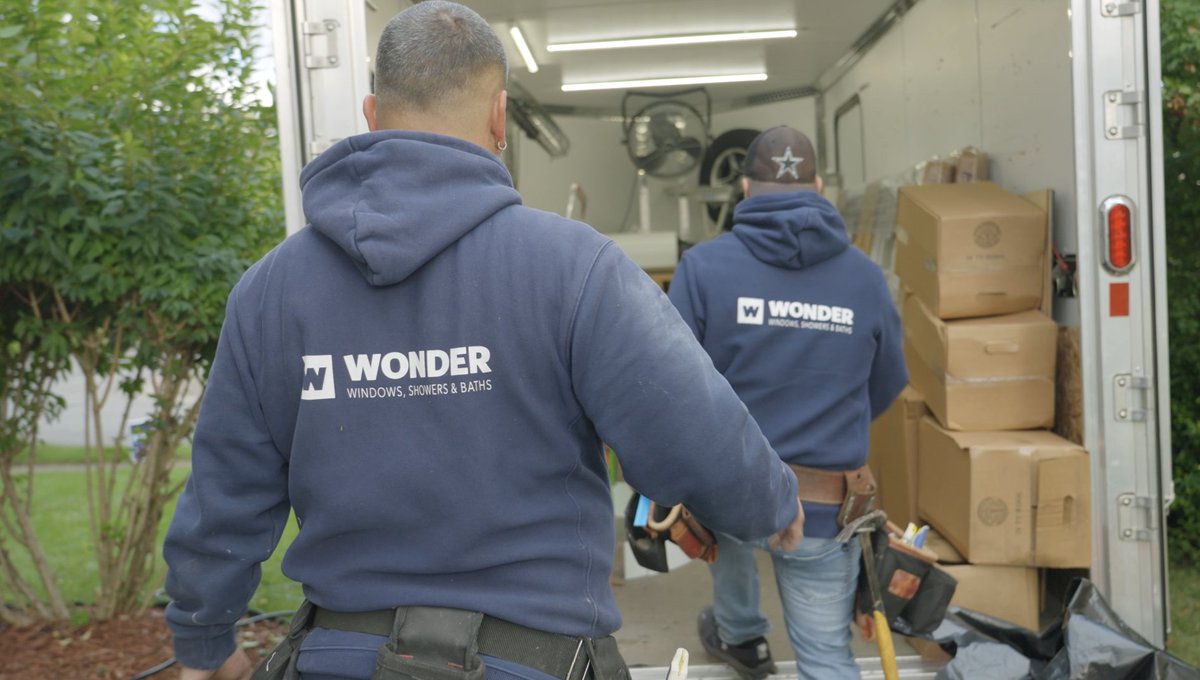 WonderWindows tweet picture