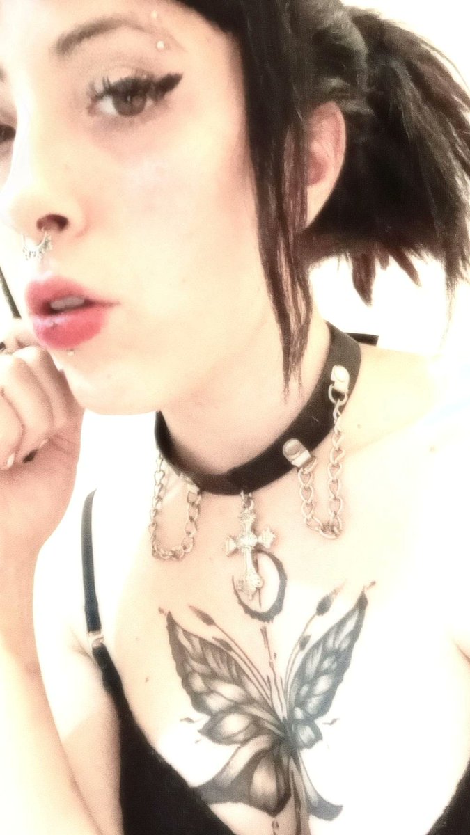 inhellwithme's tweet image. Estoy muy horny quien más?