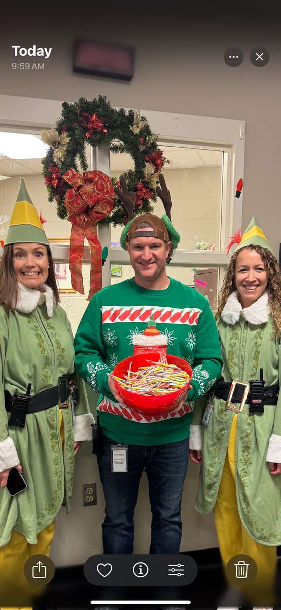 Brian Hahn tweet media