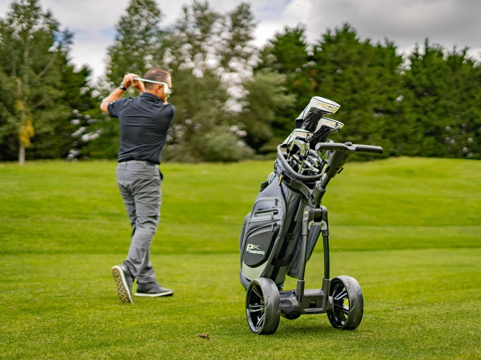 It's nearly Christmas... Are you planning to get out on course over the festive season?