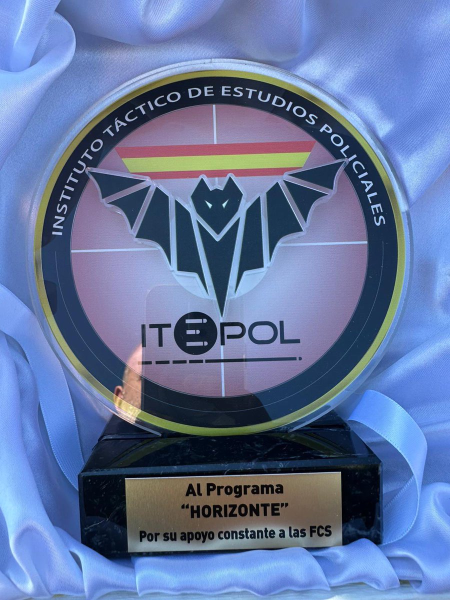 Iker Jiménez tweet media