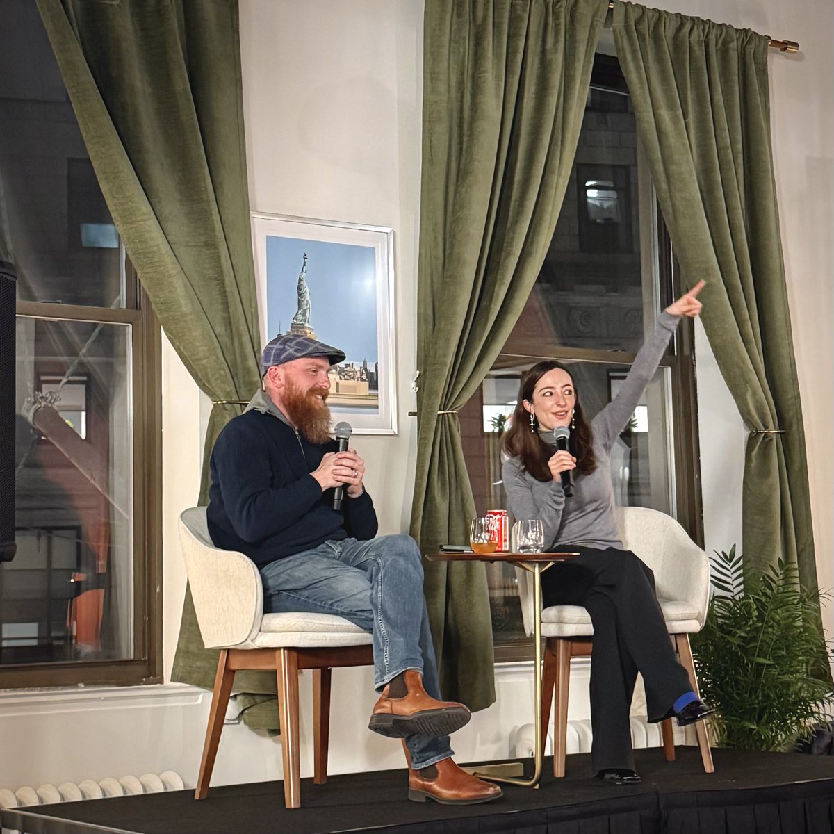 🎯 dart tweet media